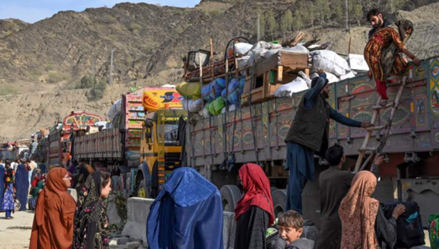 رسانه پاکستانی: در یک هفته 5 هزار مهاجر افغانستان اخراج شده‌اند